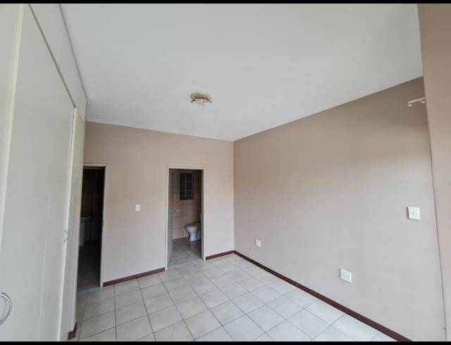 2 BEDROOM APARTMENT FOR SALE IN BRAKPAN NORTH